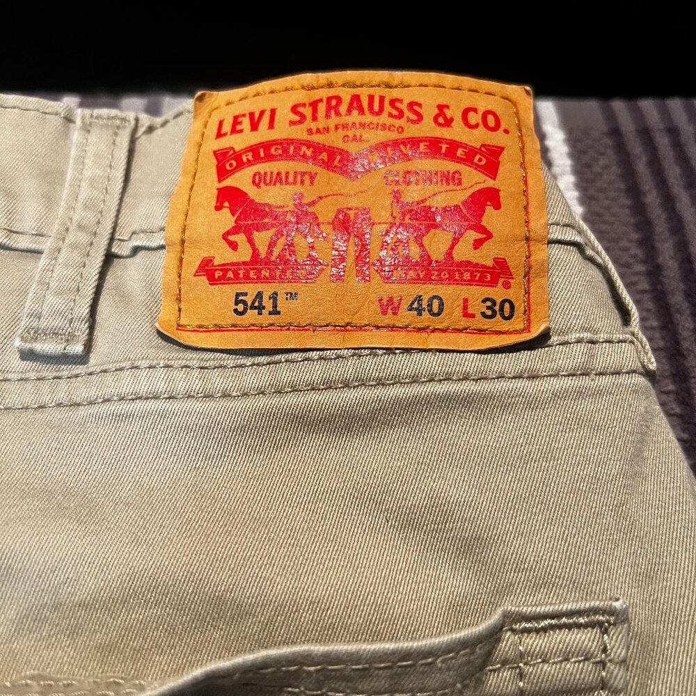 Levi's® Mens 541™ Athletic Taper Fit Jean - Stretch